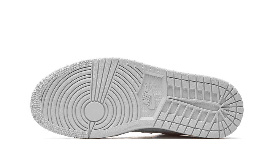 Air Jordan Air Jordan 1 Low Triple White Patent Swoosh (2022) - DV0990-111