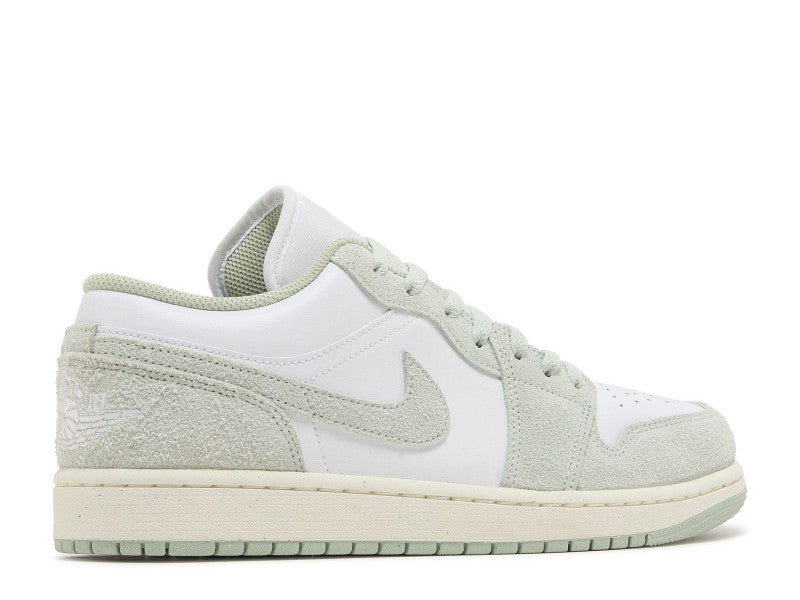 Air Jordan 1 Low SE Seafoam