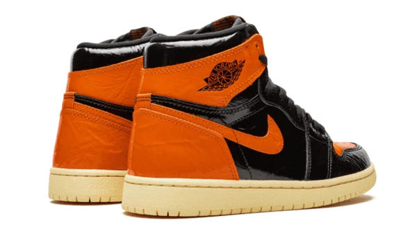 Air Jordan 1 Retro High Shattered Backboard 3.0 - 555088-028