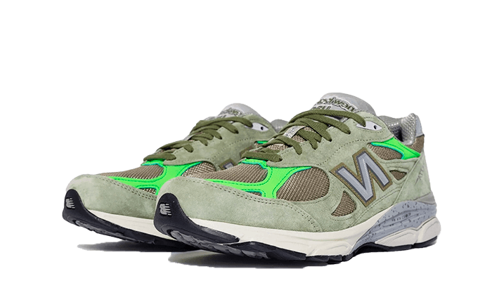 New Balance 990 V3 Patta Keep Your Family Close - M990PP3