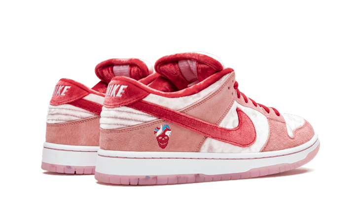 Nike SB Dunk Low StrangeLove - CT2552-800